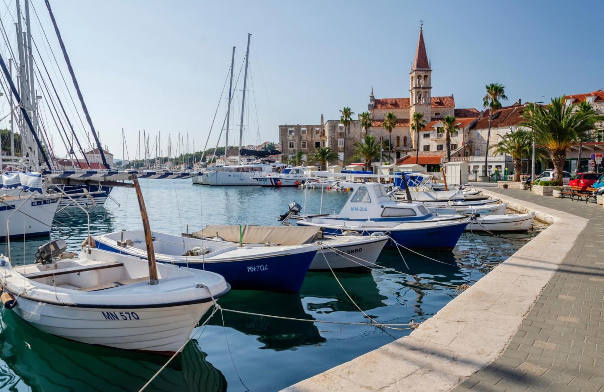 Riva Apartments Villa Thalia - Milna, Brac Milna  Esterno foto